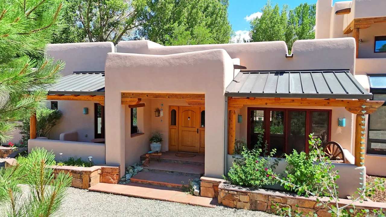 Representative short-term rental home in the Taos market